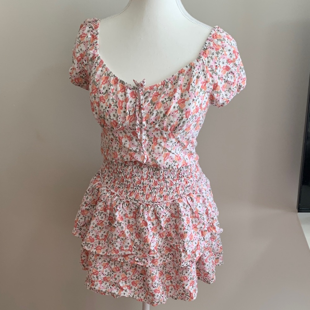 Hollister Pink Floral 2 piece set